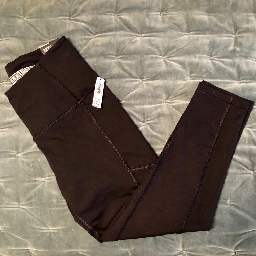 Victoria Sport Knockout High Rise Capris XS